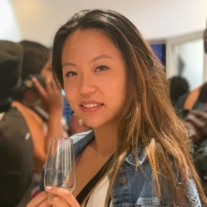 Meet your Posher, Lena